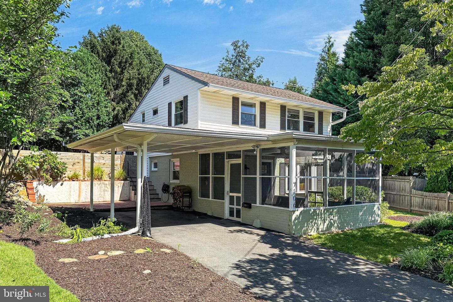 7106 Frazier Place photo 1