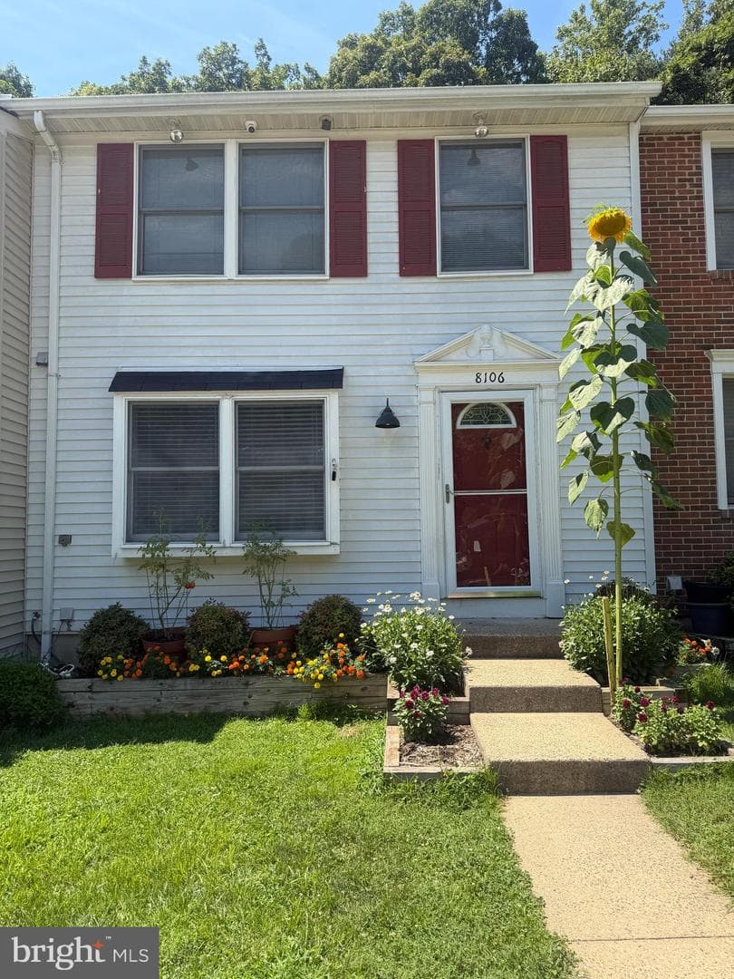 8106 Parkdale Court photo 1