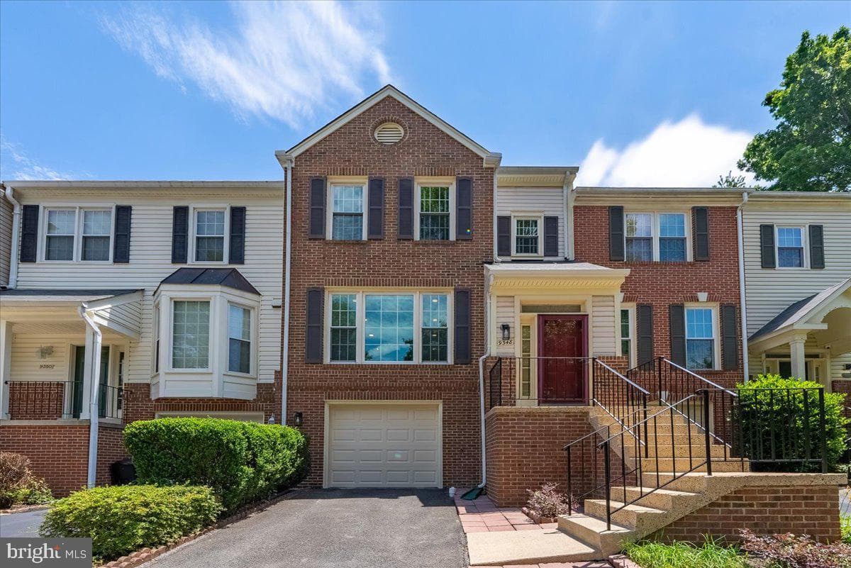 9348 Peter Roy Court photo 1