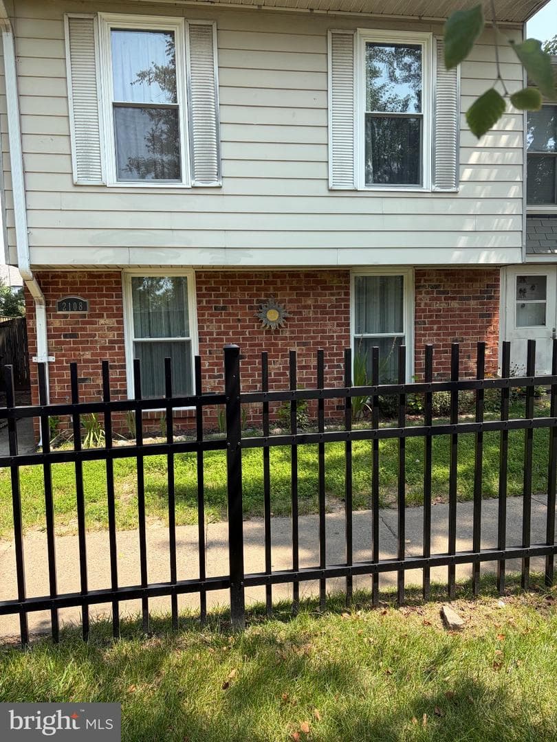 2108 Ferguson Place photo 1