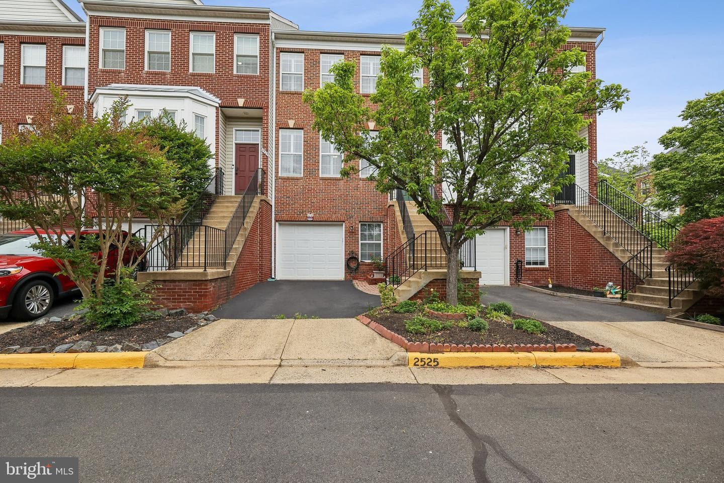 2525 James Madison Circle, Herndon