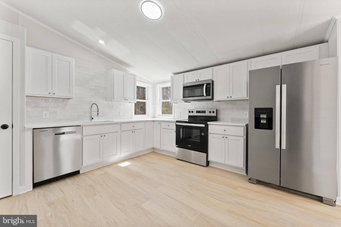 3662 Whitehall Road photo 20