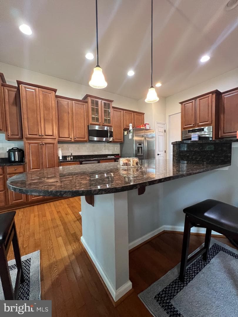 425 Larchmont Circle photo 16