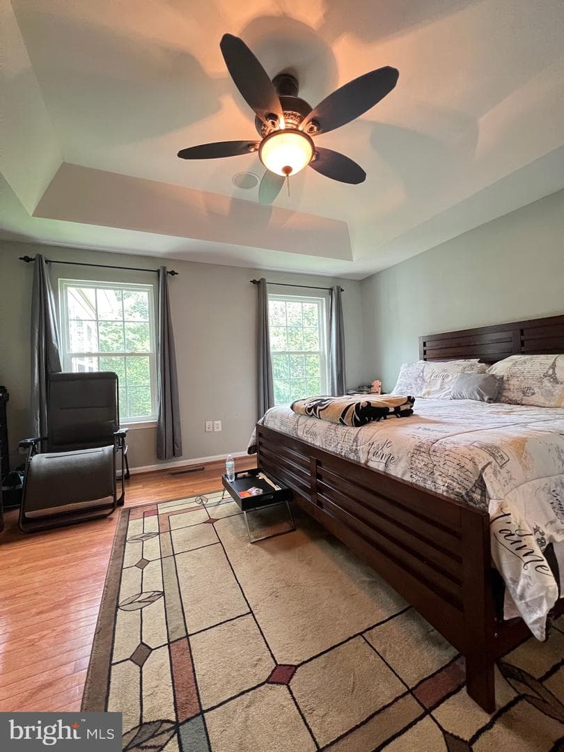 425 Larchmont Circle photo 43