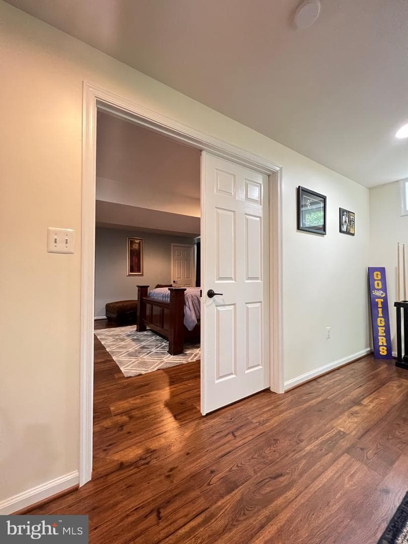 425 Larchmont Circle photo 67