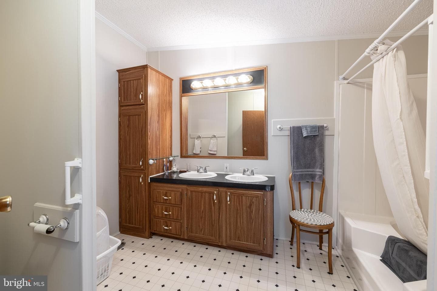 107 Greenwood Farms Court photo 15