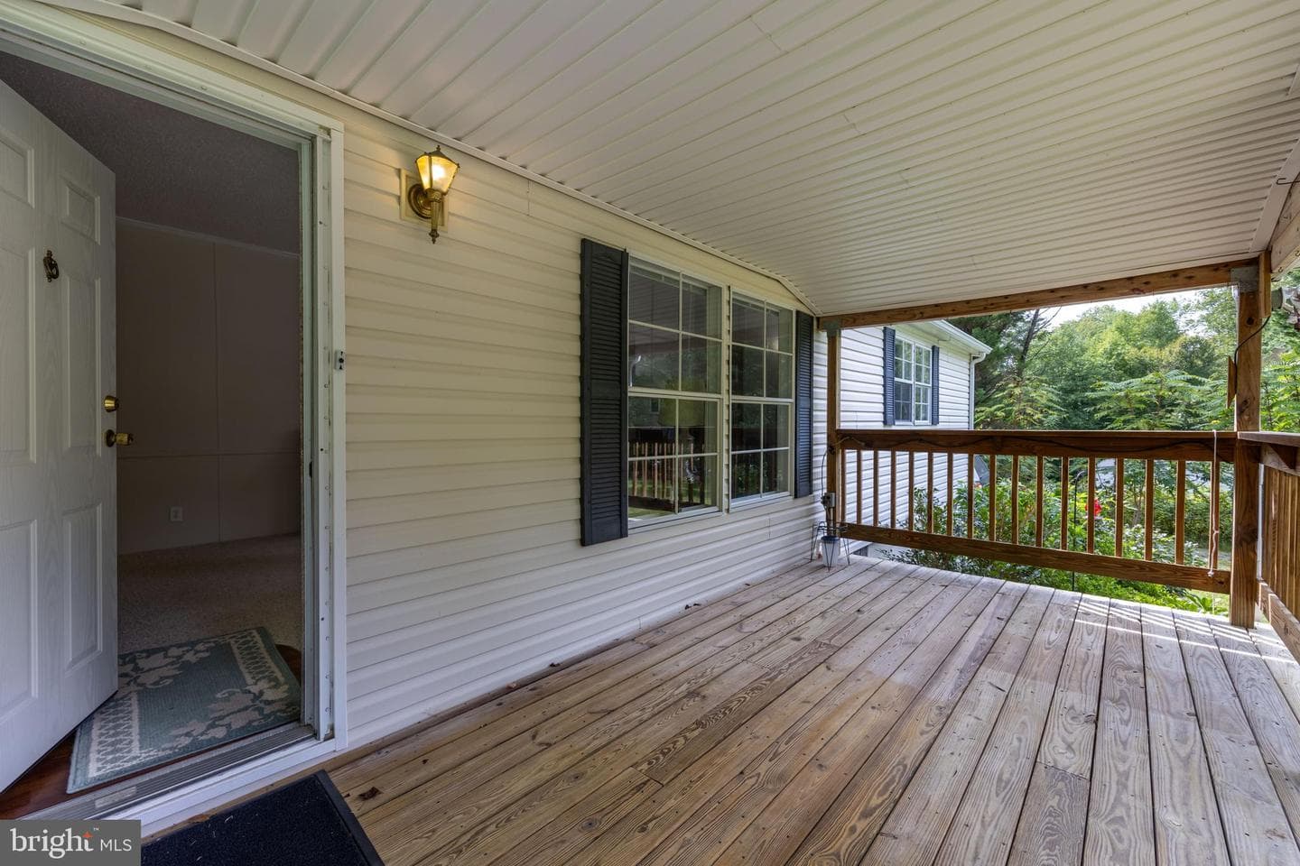 107 Greenwood Farms Court photo 3