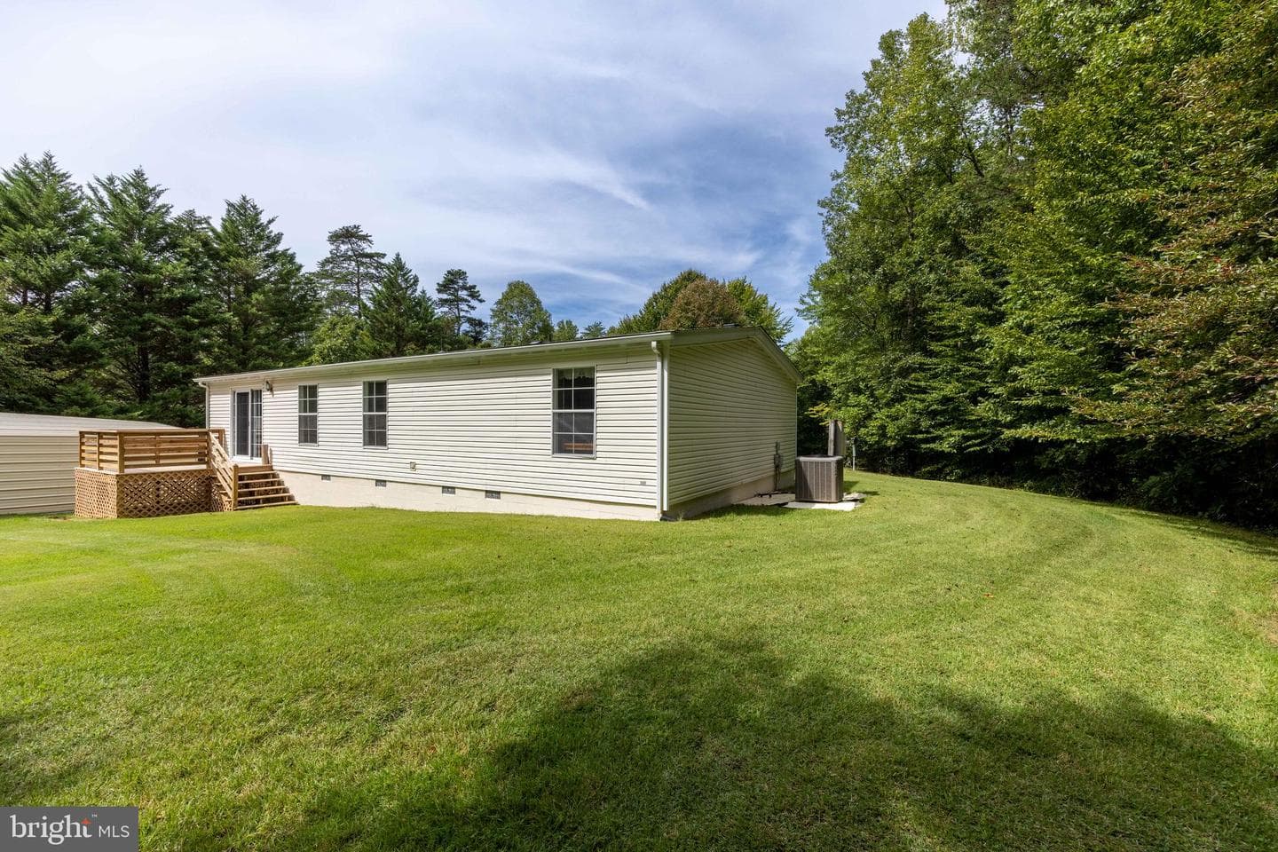 107 Greenwood Farms Court photo 37