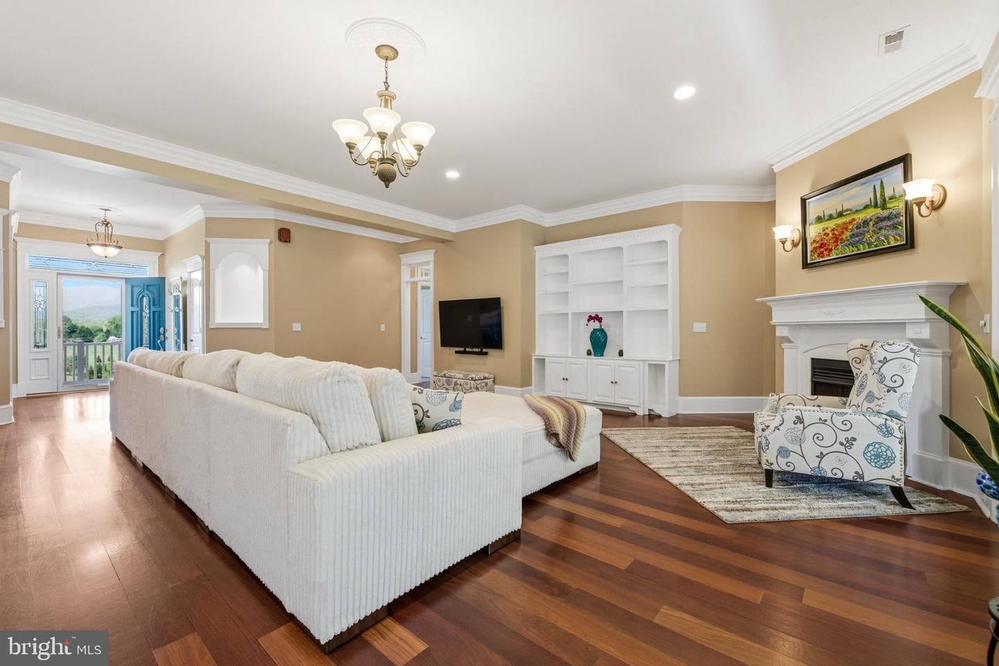 246 Lawsons Farm Cir photo 9
