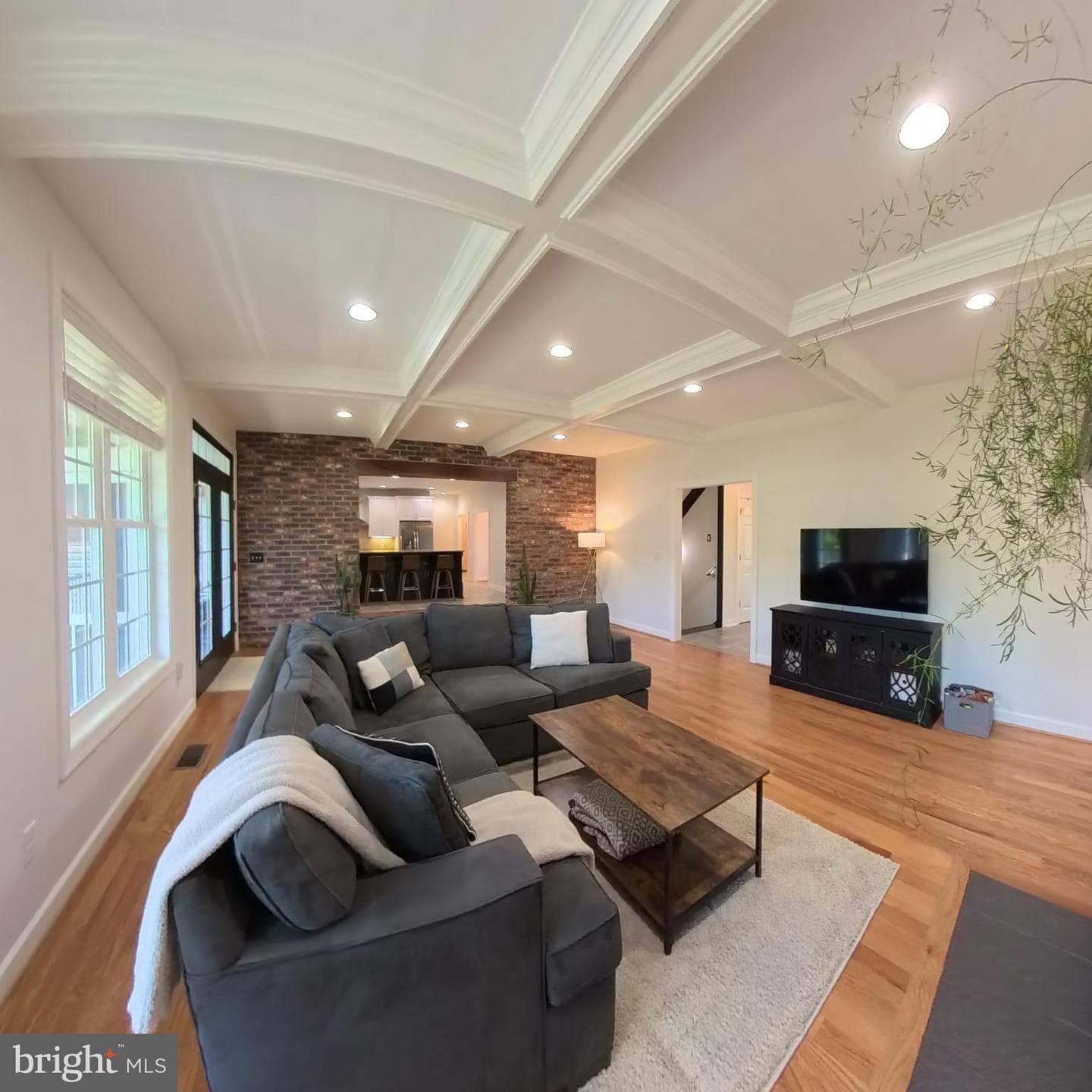 1225 Middle River Road photo 33