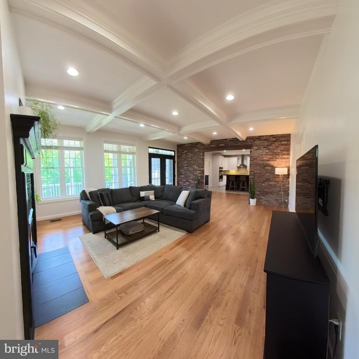 1225 Middle River Road photo 34