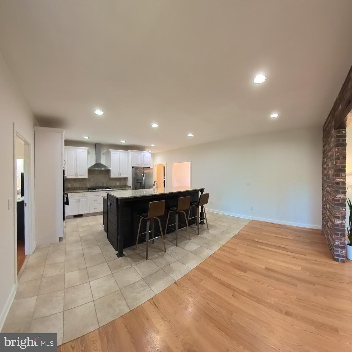 1225 Middle River Road photo 40