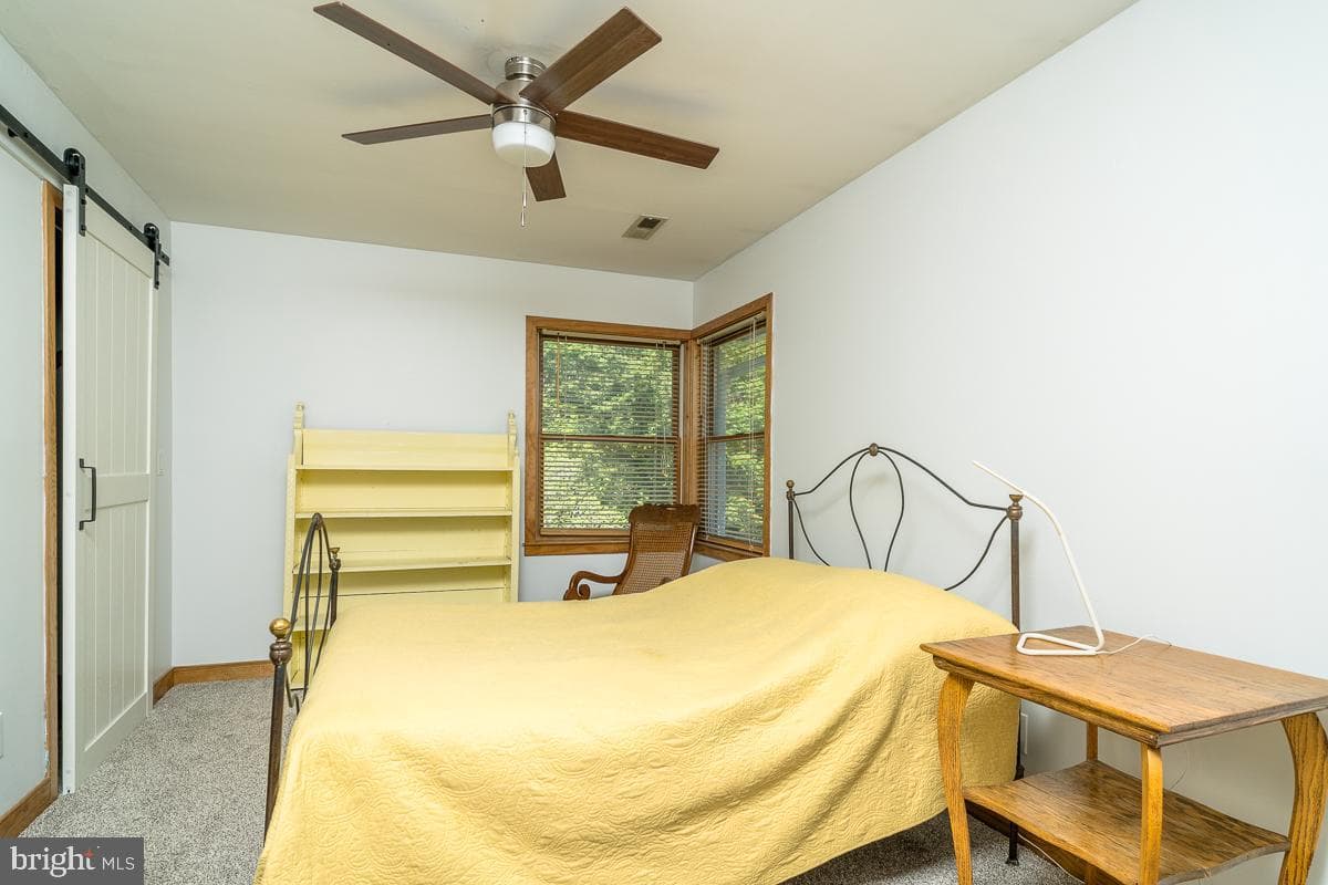 6070 Fredericksburg Road photo 21