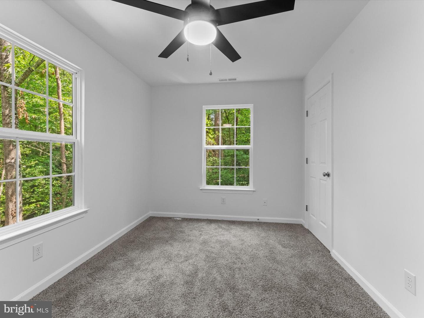 93 W Cedar Drive photo 46