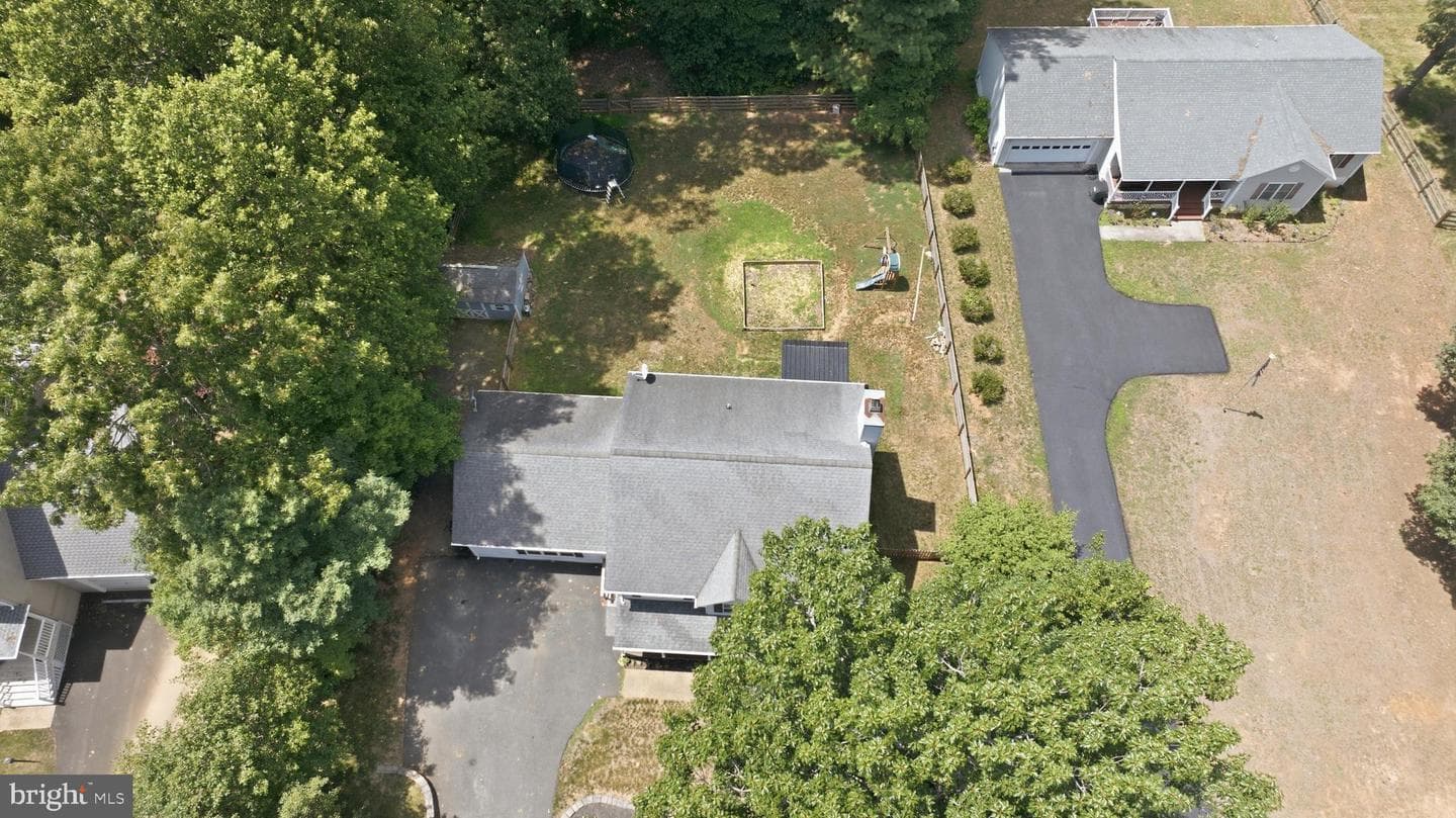 115 Doe Drive photo 32