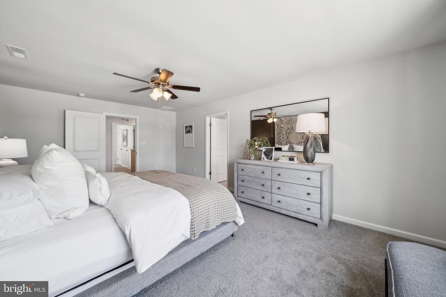 7602 Patriots Way photo 16