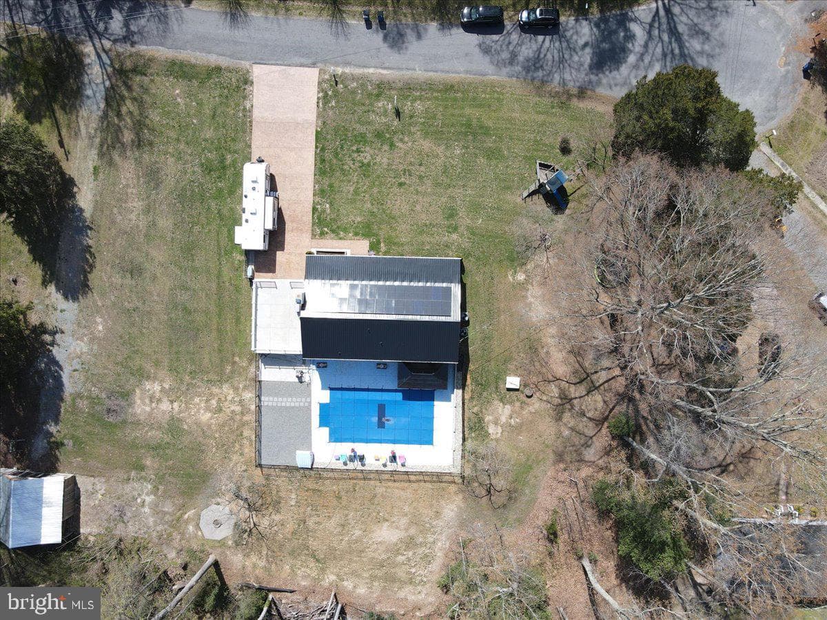 7022 Springhill Road photo 31