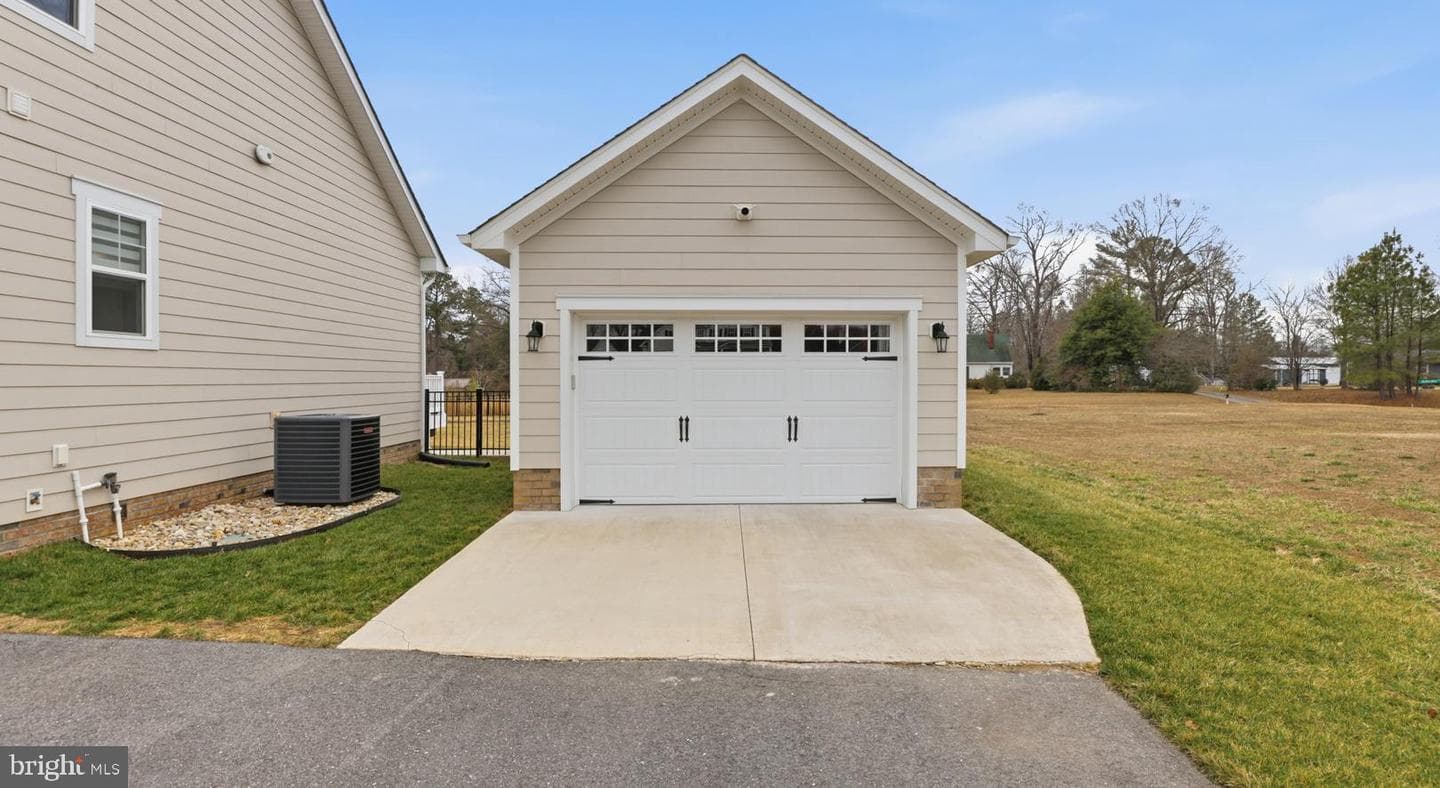 12108 Grandview Hill Court photo 9
