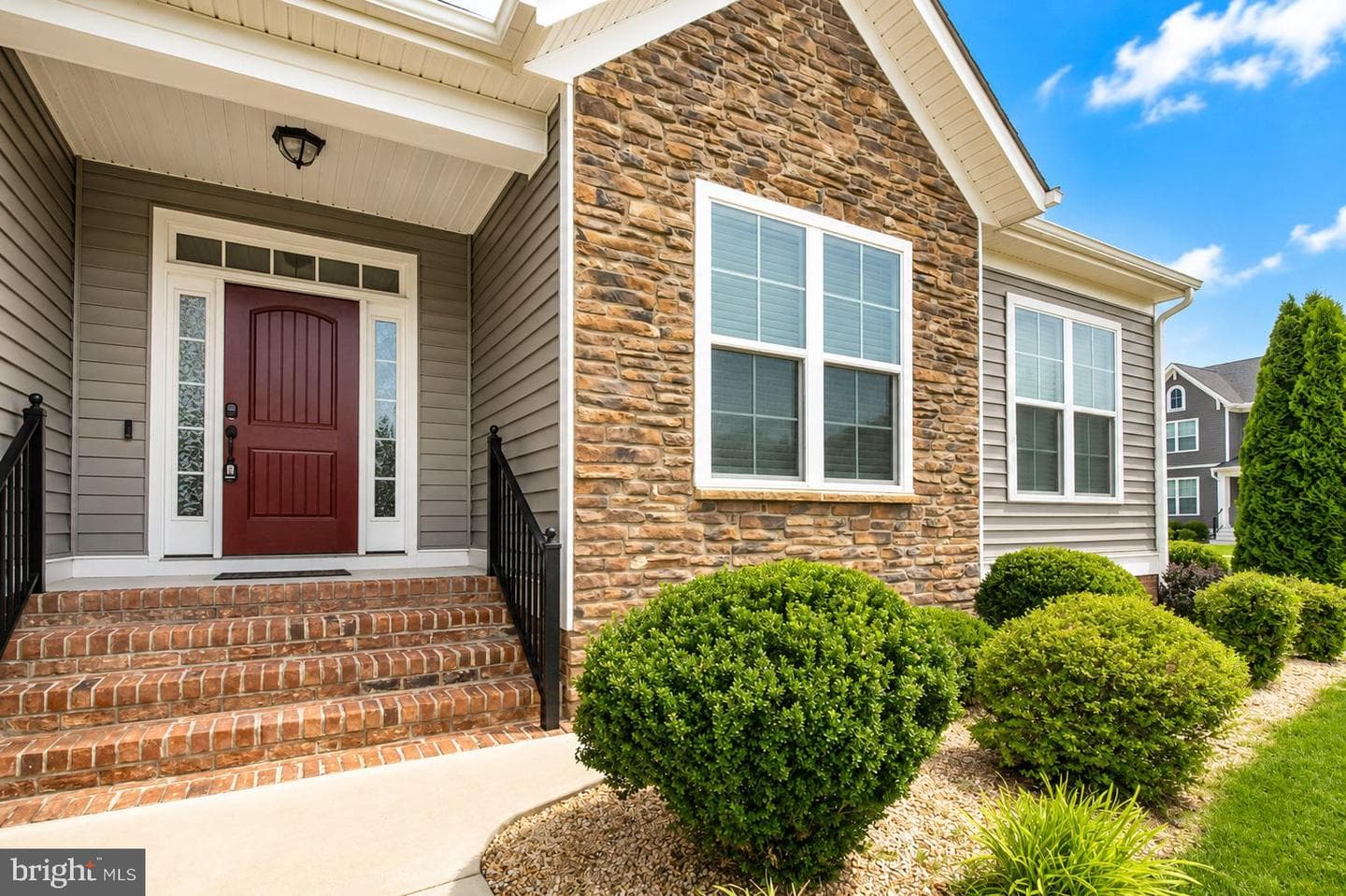 8500 Chippingford Lane photo 4