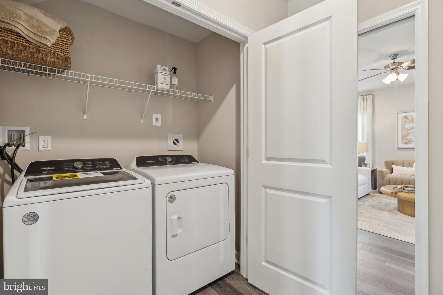 7687 Lloyd Terrace photo 25
