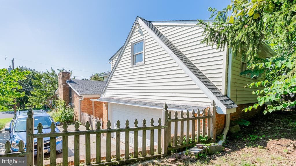 451 Myers Avenue photo 62
