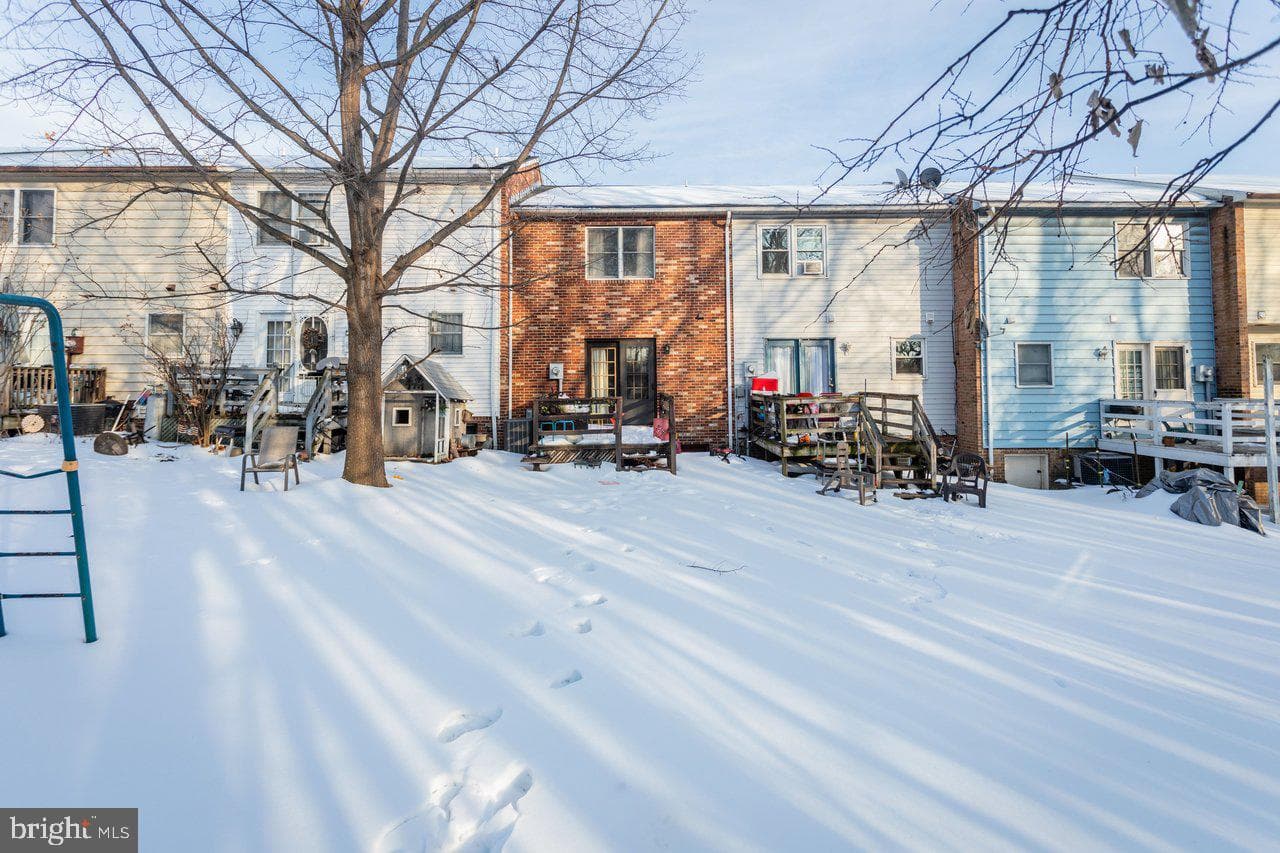 860 Vine Street photo 3