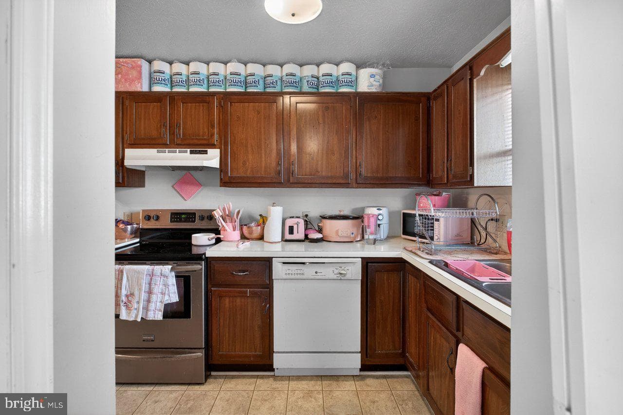 860 Vine Street photo 30