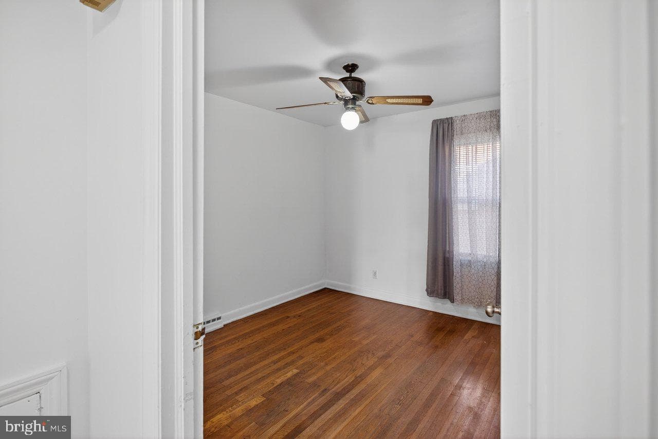 913 Spotswood Drive photo 20