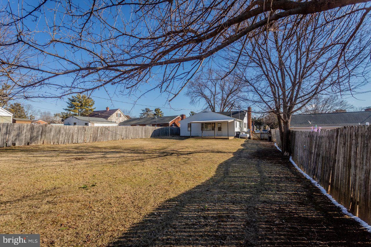 913 Spotswood Drive photo 53