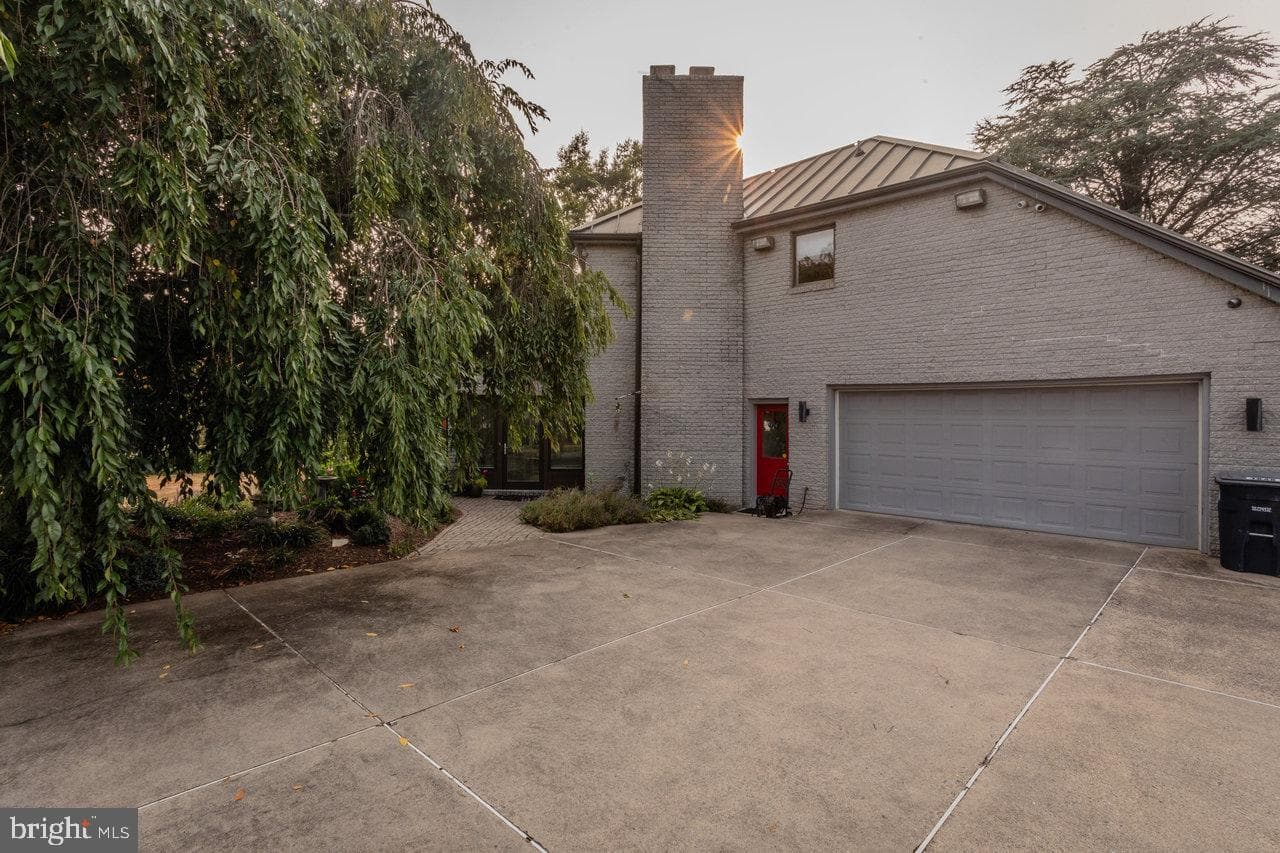 1848 College Avenue photo 78