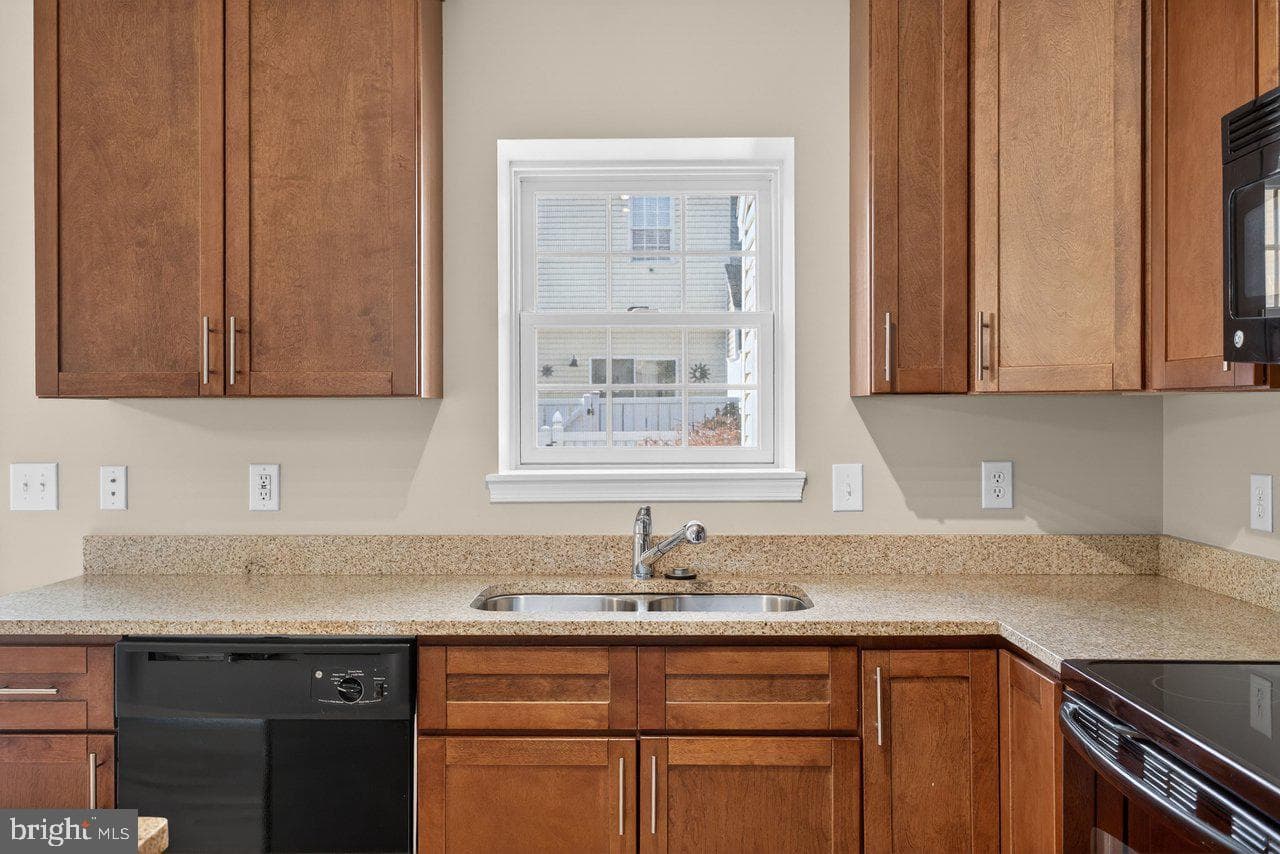 1205 Settlers Lane photo 14
