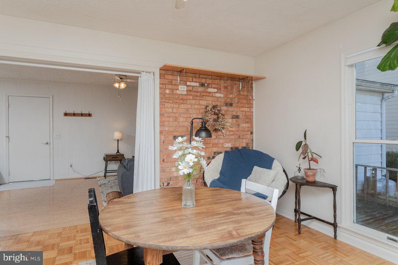 25 Emery Street photo 27