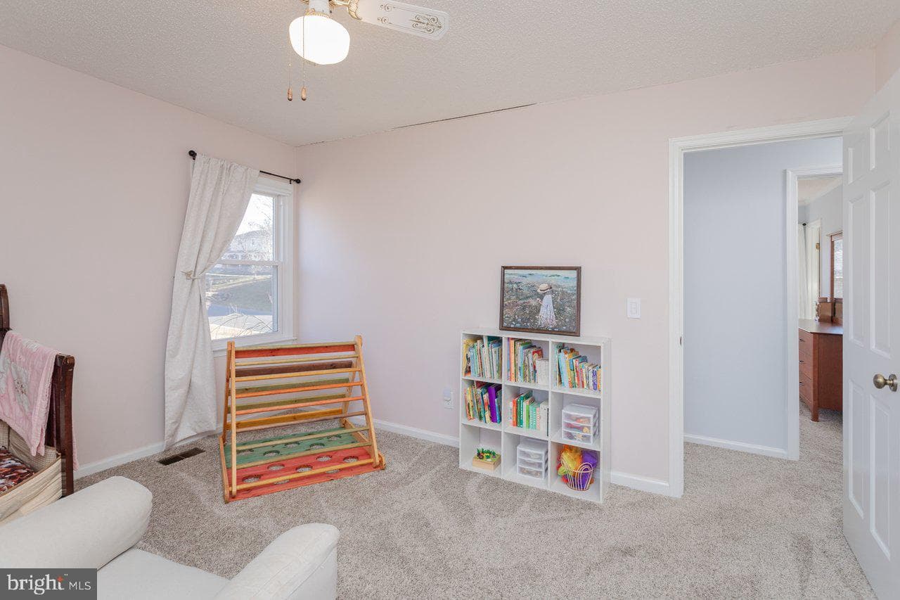 25 Emery Street photo 42