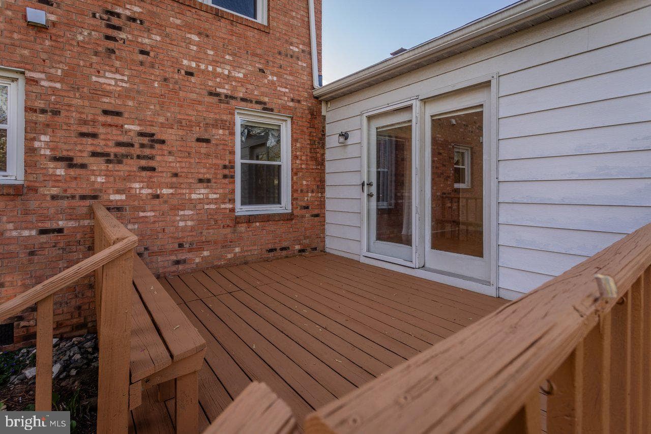 25 Emery Street photo 89