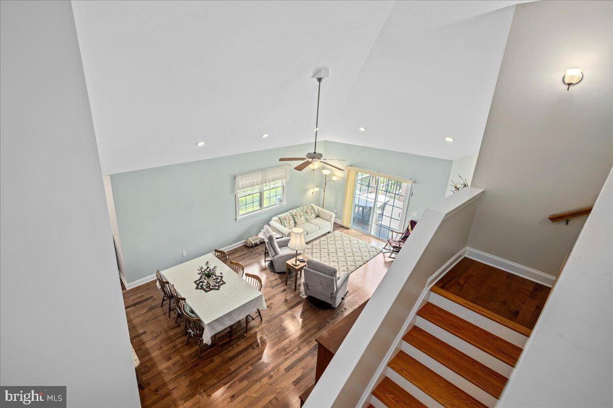 1720 Sherry Ln photo 35
