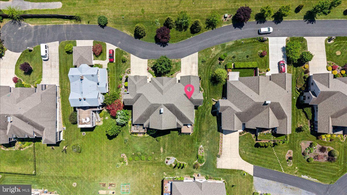 1720 Sherry Ln photo 8