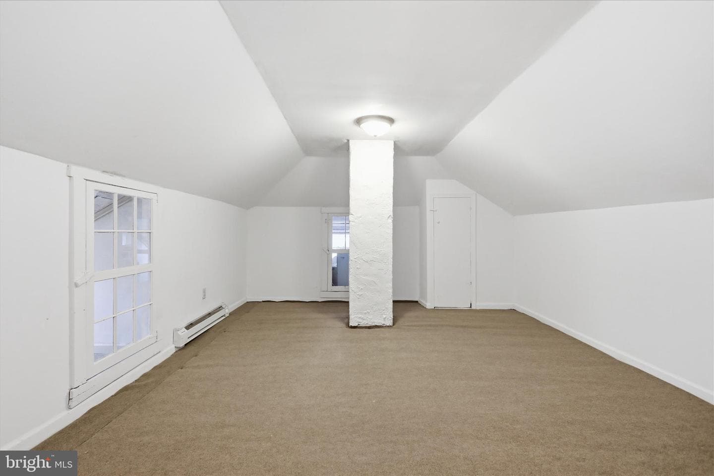 775 Collicello St photo 30