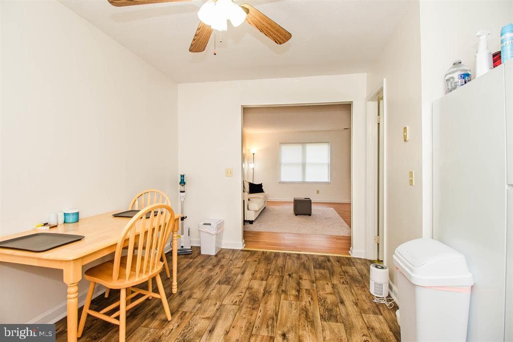 839 Vine Street photo 14
