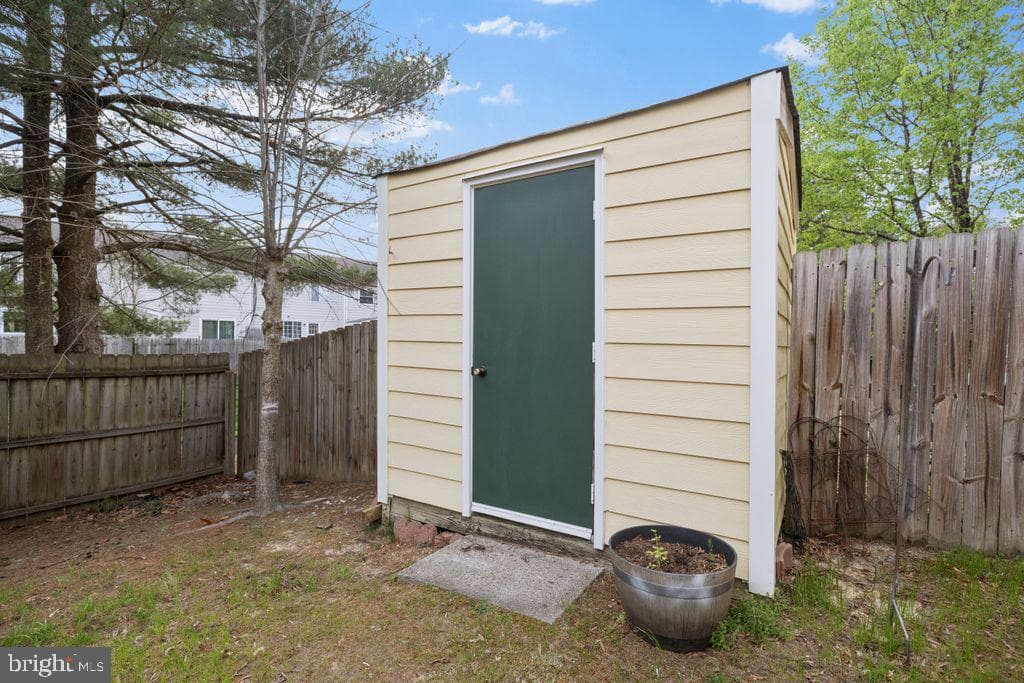 9724 Candace Court photo 25