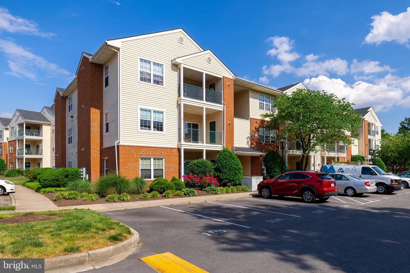 810 Brassie Lane #810-E photo 2