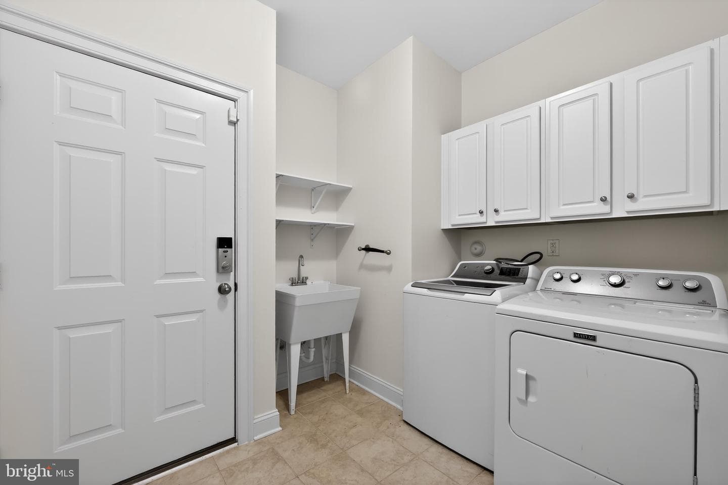 5160 Farmount Terrace #16 photo 26