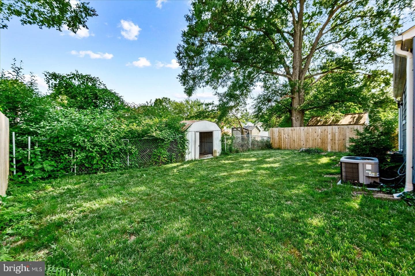 2309 Fleet Avenue photo 27