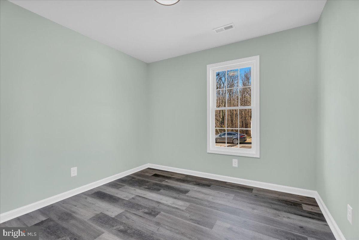 1811 Sunnyside Avenue photo 35