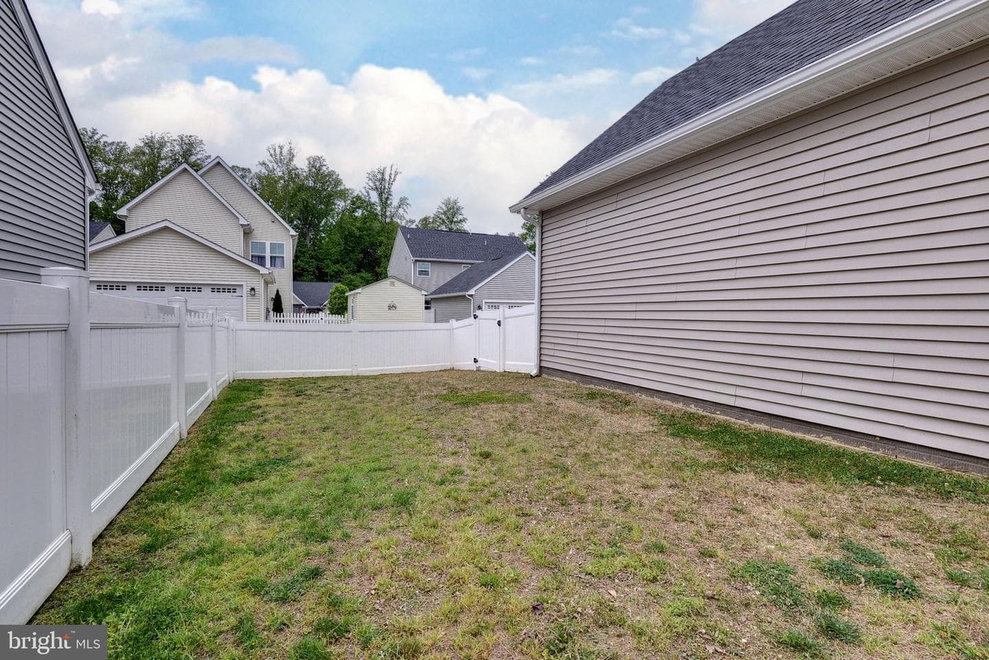 6122 Pricket Road photo 35