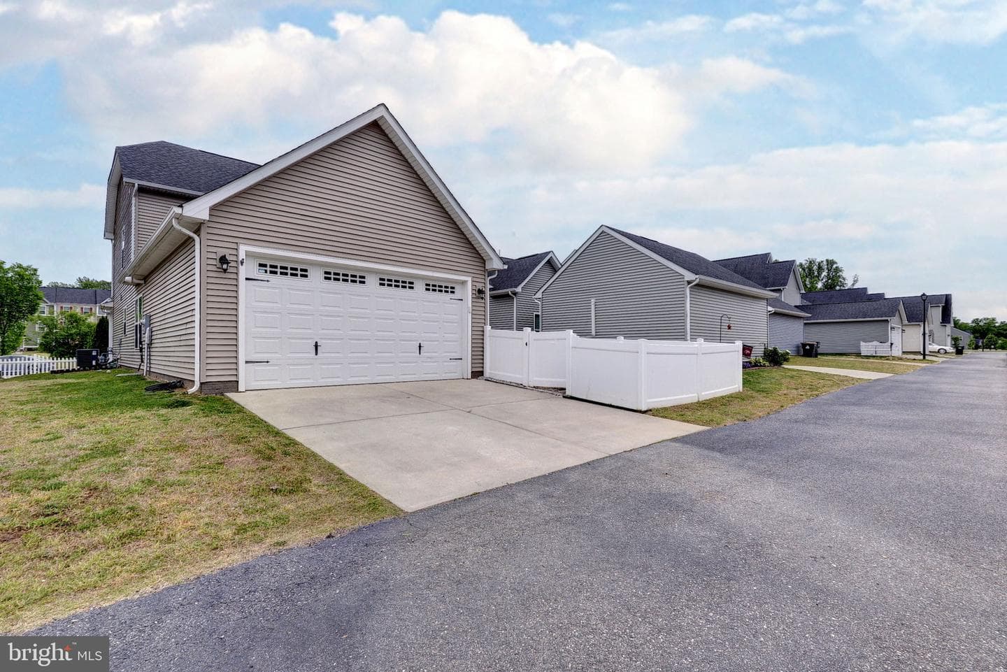 6122 Pricket Road photo 36