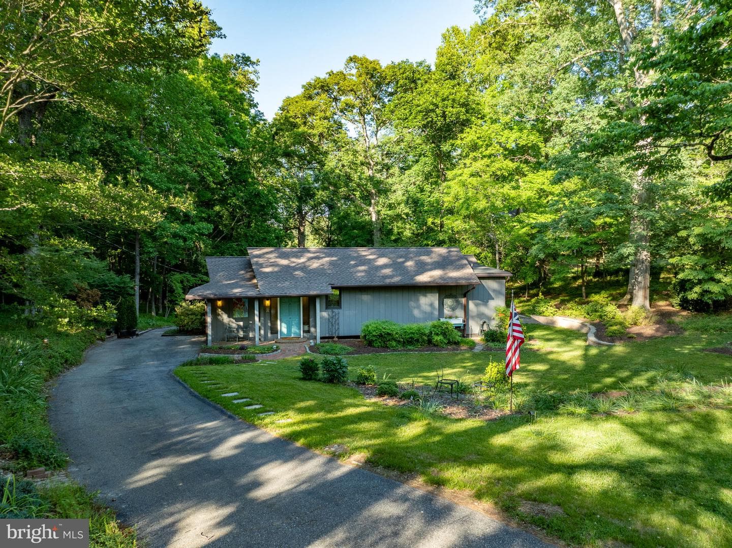 112 The Colony photo 68