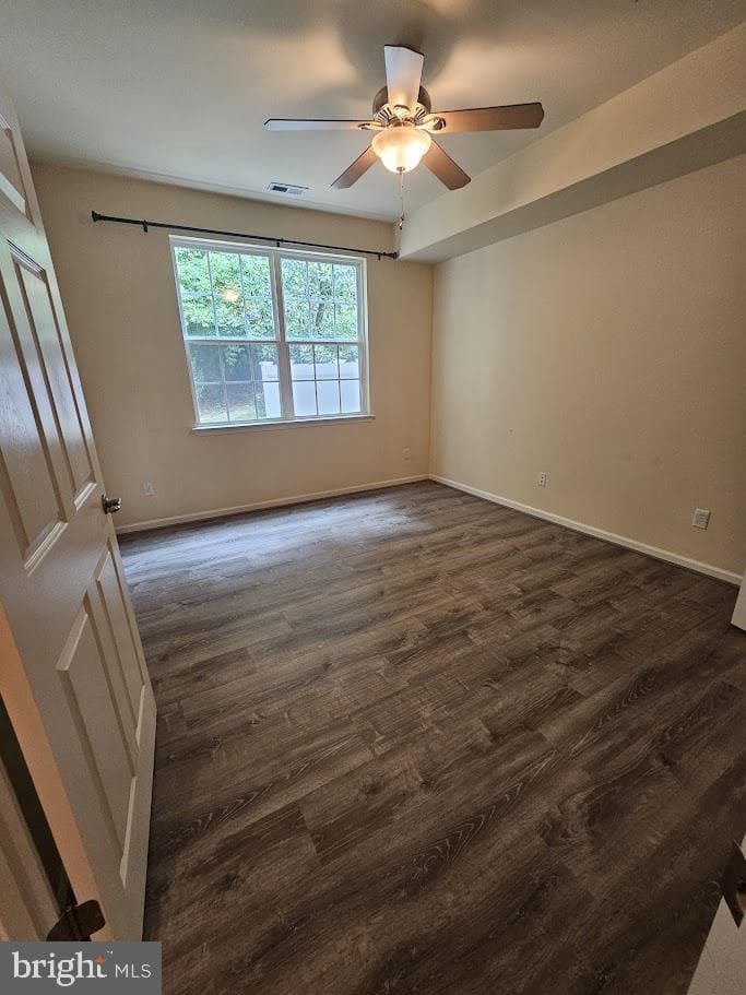 1403 Rustads Circle photo 11