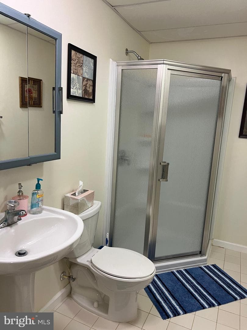 16832 Fairfax Drive photo 41
