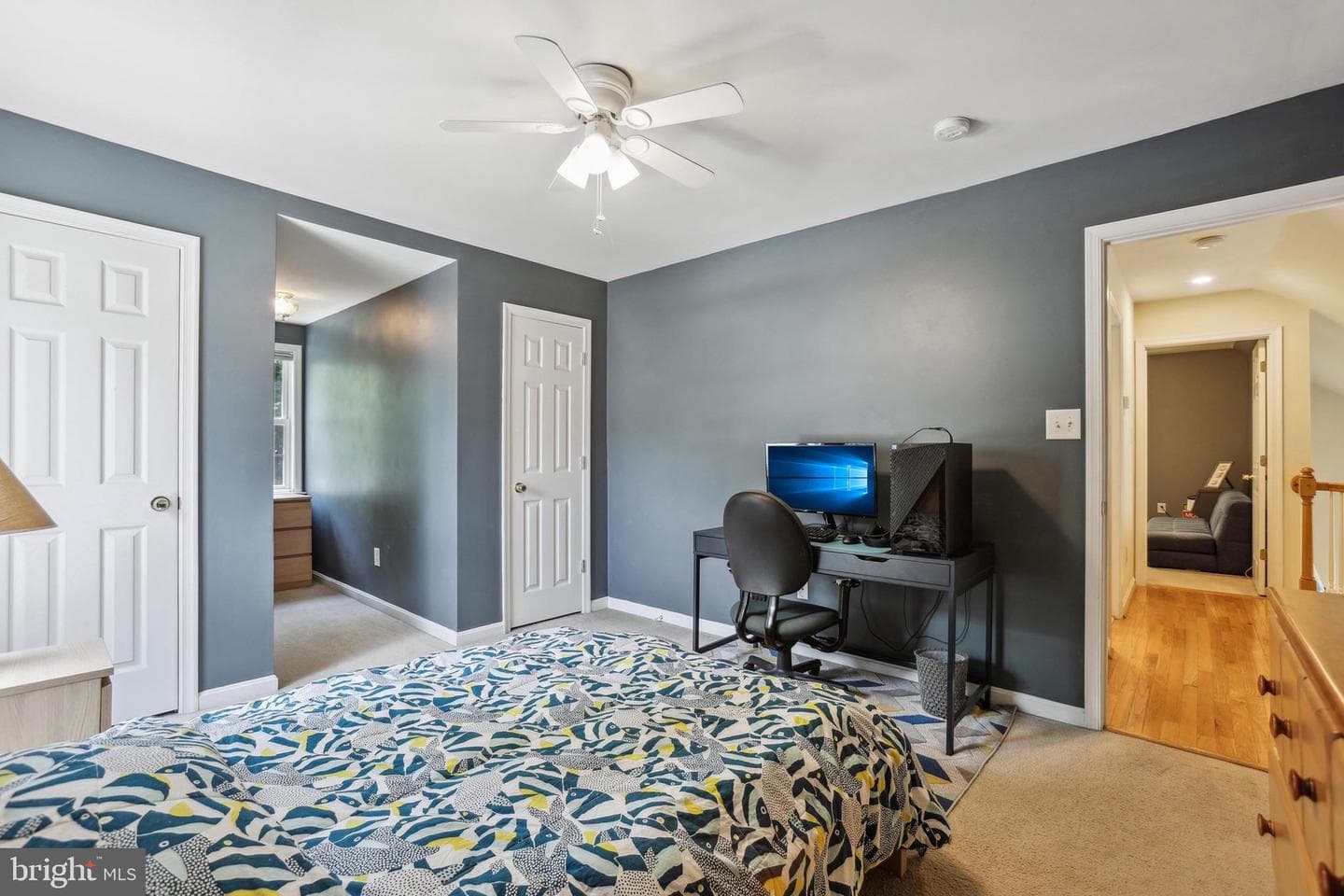 10586 Eisenhower Drive photo 30