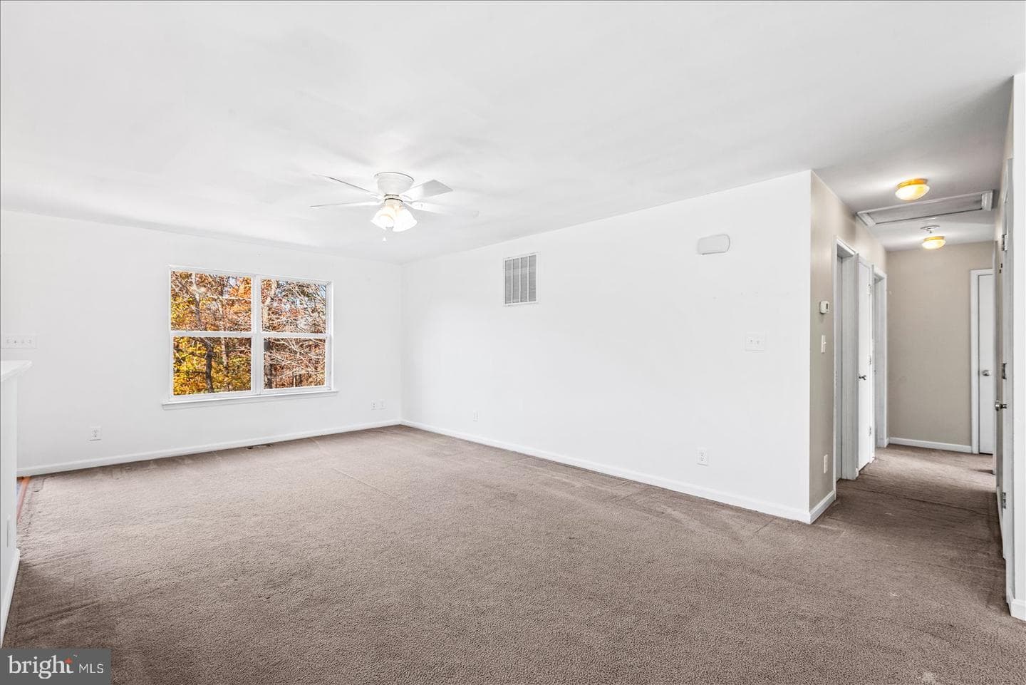 2281 Magnolia Lane photo 10